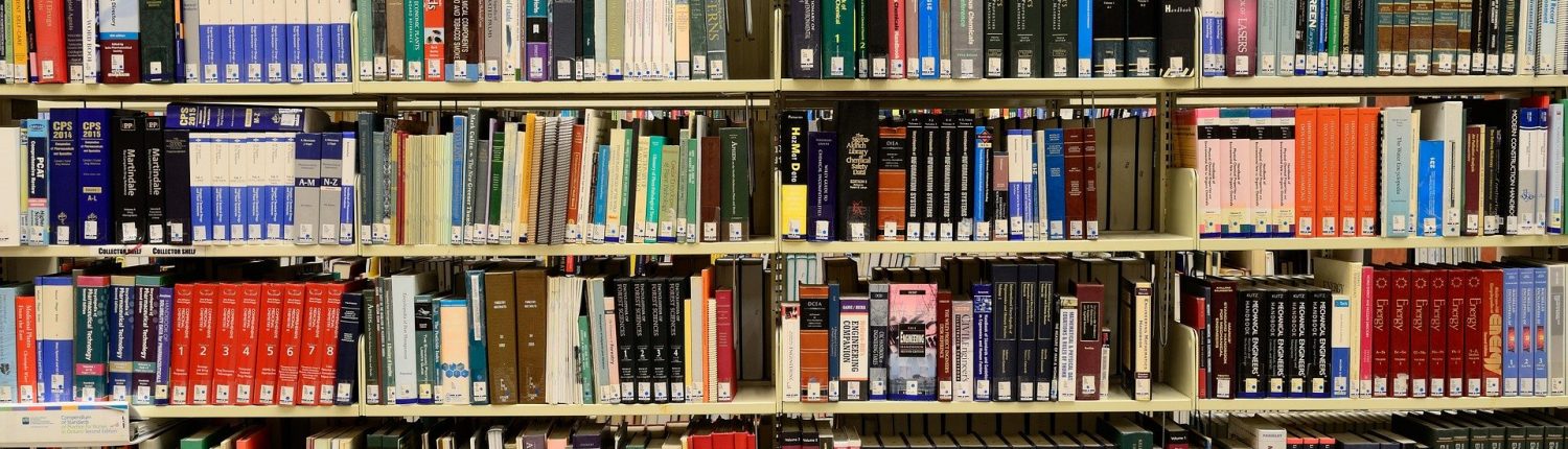 library-1147815_1920